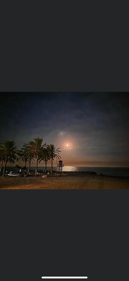 Bed and Breakfast Victoria Loft Castell de Ferro Exterior foto