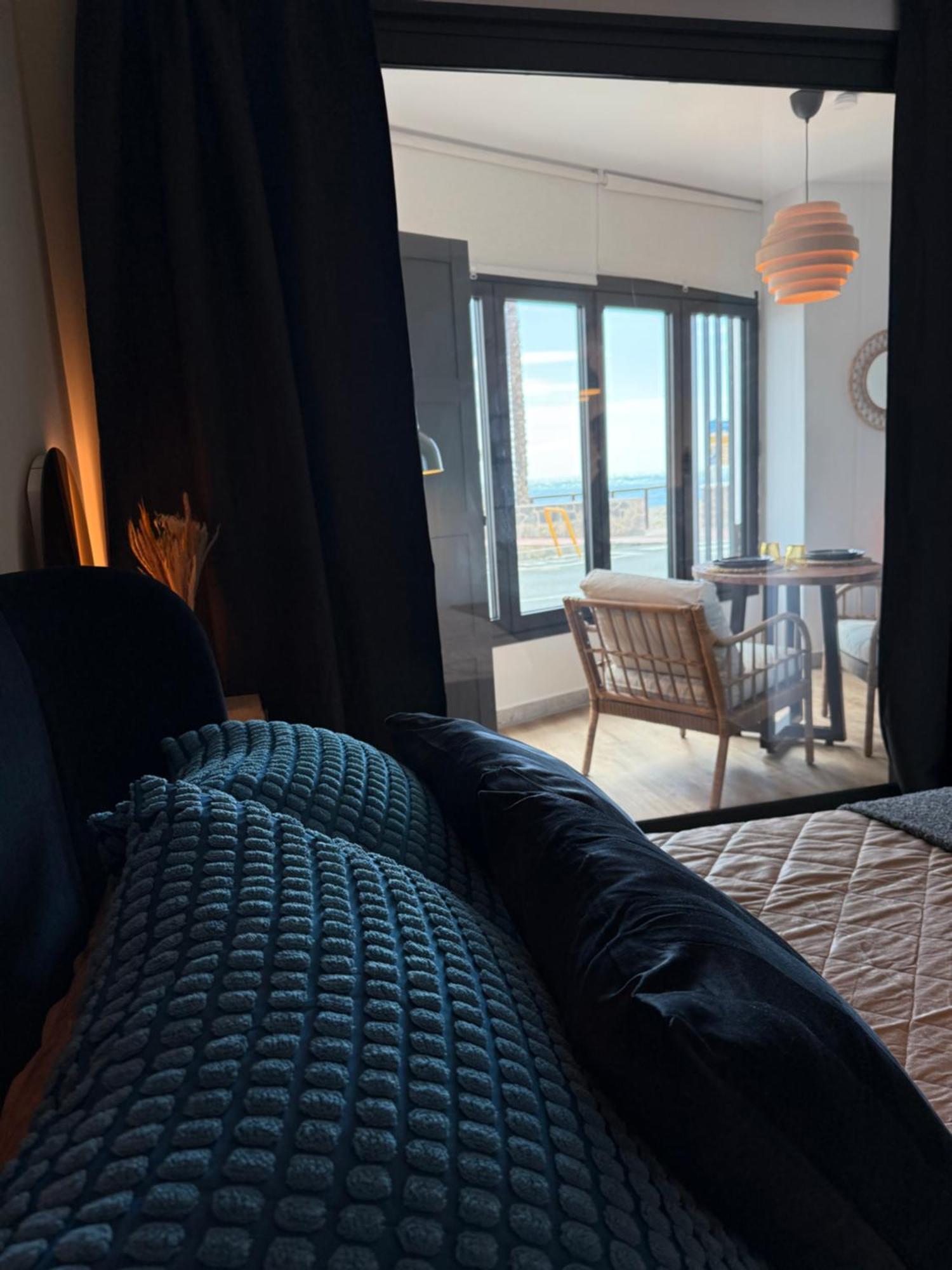 Bed and Breakfast Victoria Loft Castell de Ferro Exterior foto