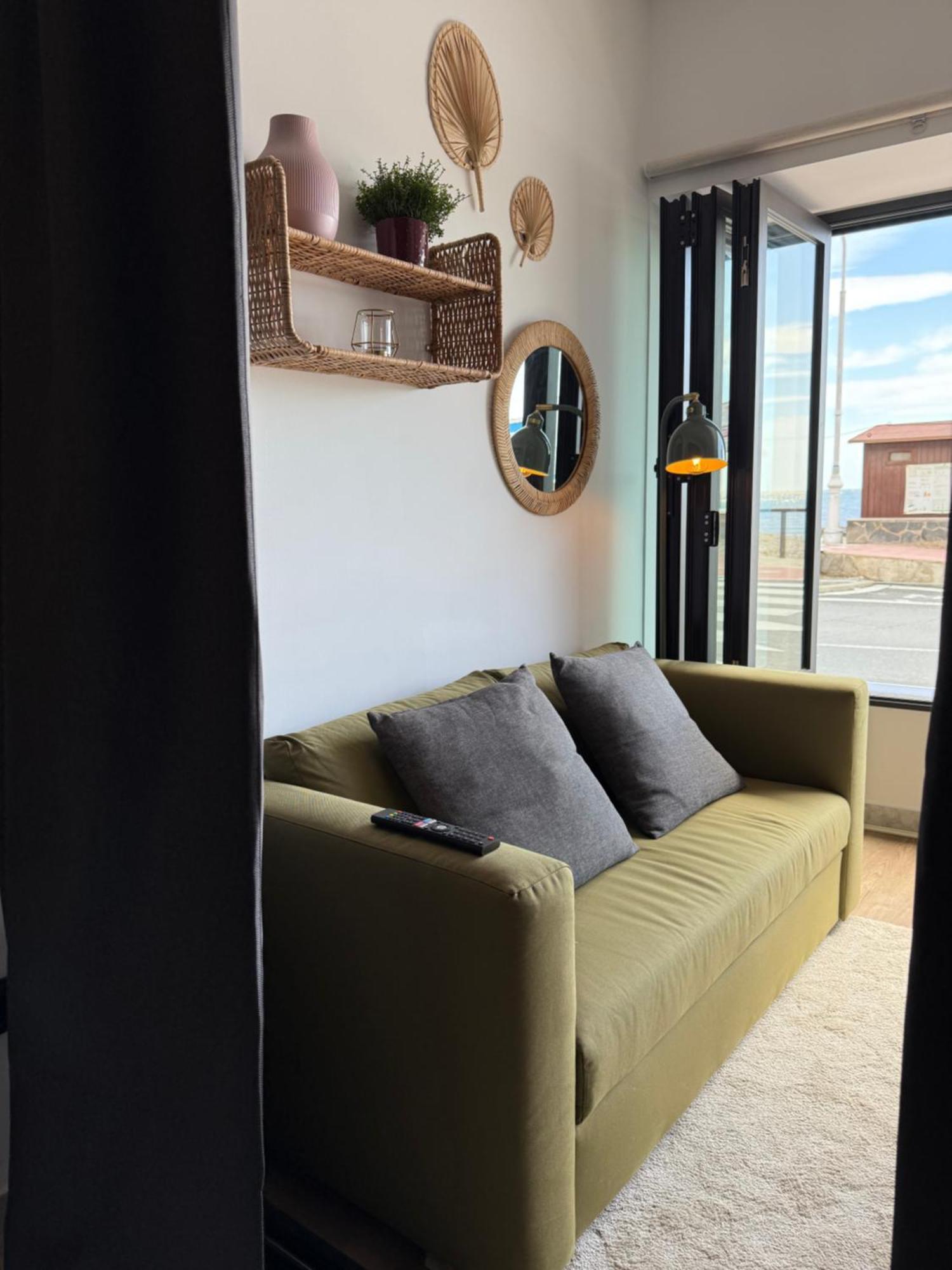 Bed and Breakfast Victoria Loft Castell de Ferro Exterior foto